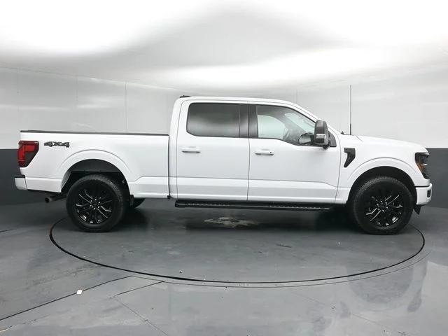 Certified Used 2024 Oxford White Ford XLT image 8