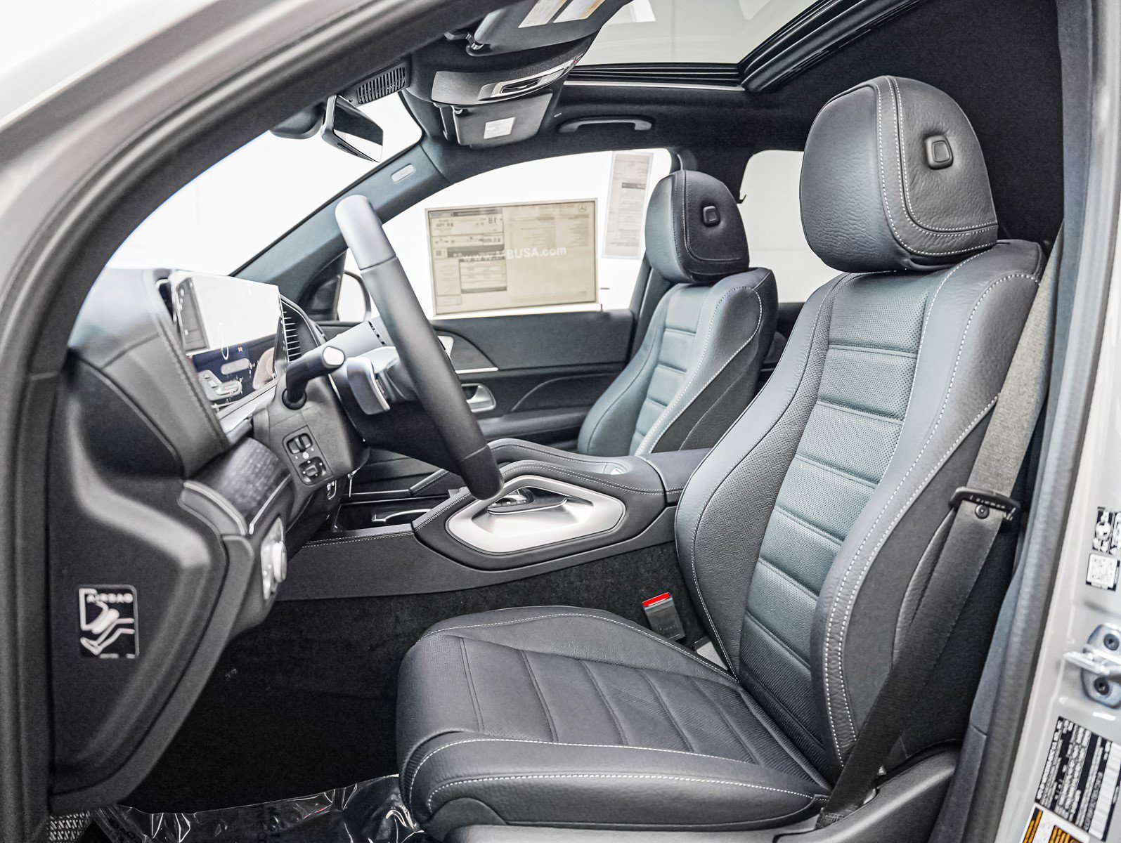 2026 Mercedes-Benz GLE GLE580 - Photo 11