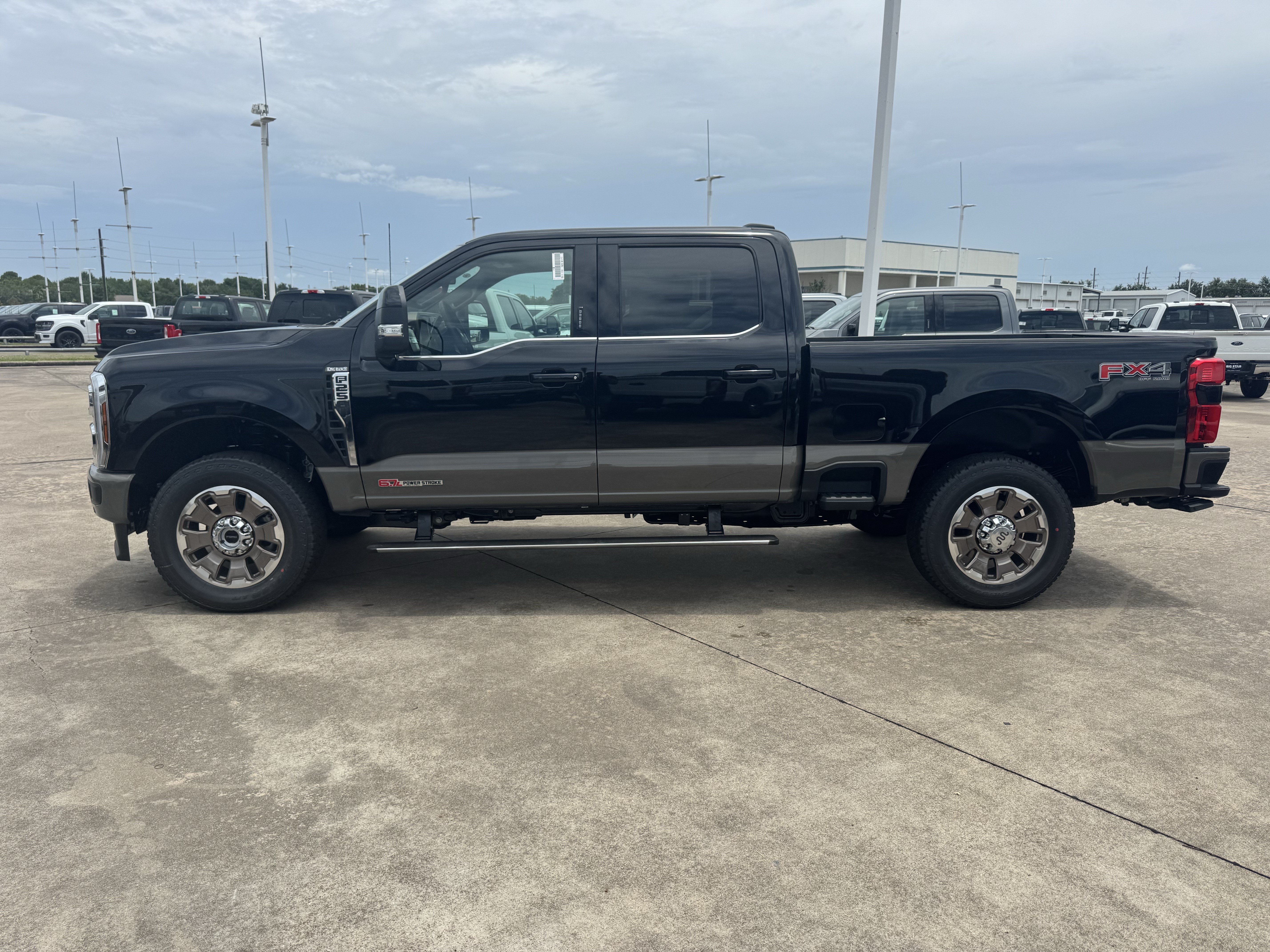 New 2026 Agate Black Metallic Ford King Ranch image 4
