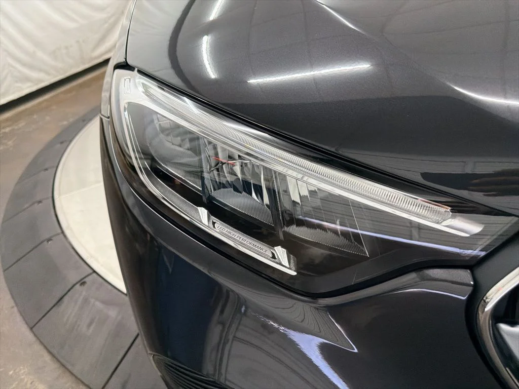 Used 2026 Gray Mercedes-Benz GLC 300 image 10