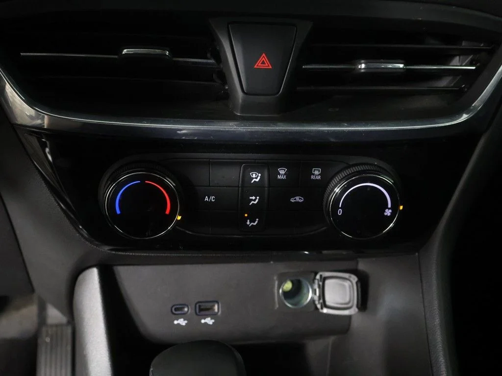 Used 2025 Black Buick Sport Touring image 39