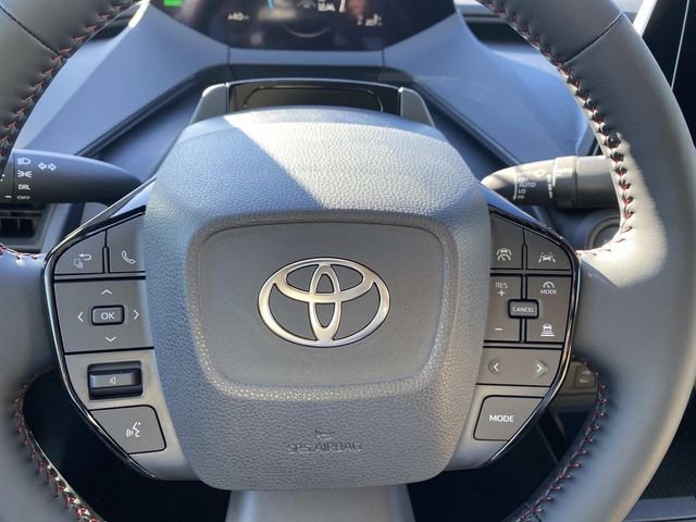 2026 Toyota Prius Plug-in Hybrid SE - Photo 11