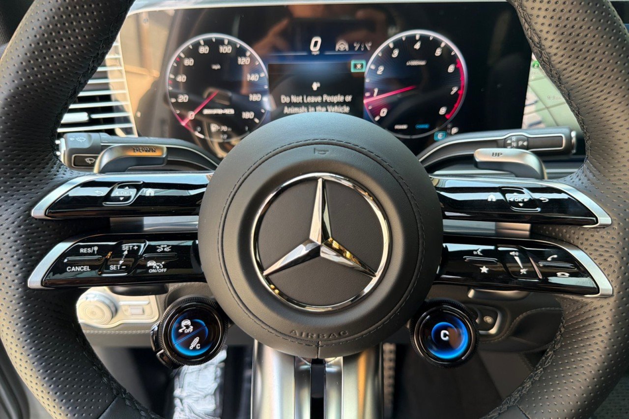 New 2026 MANUFAKTUR Alpine Grey Mercedes-Benz AMG® GLE 53 4MATIC+ SUV image 23