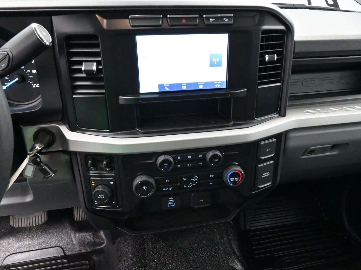 Used 2024 Black Ford XL image 19