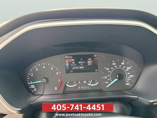 Used 2022 White Ford SE image 15