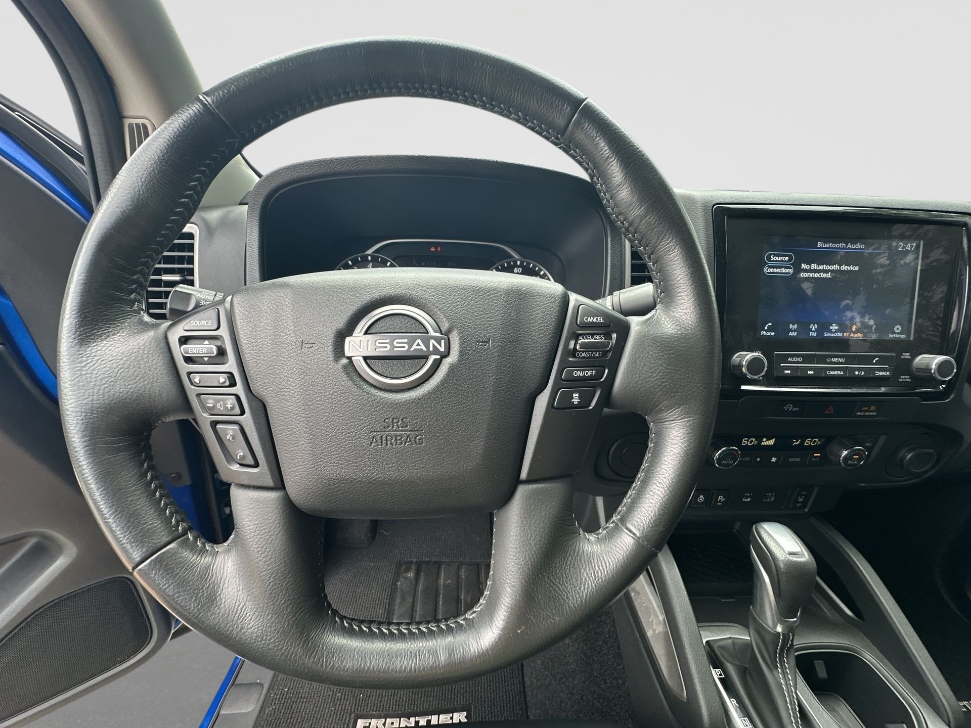 2024 Nissan Frontier SL - Photo 11