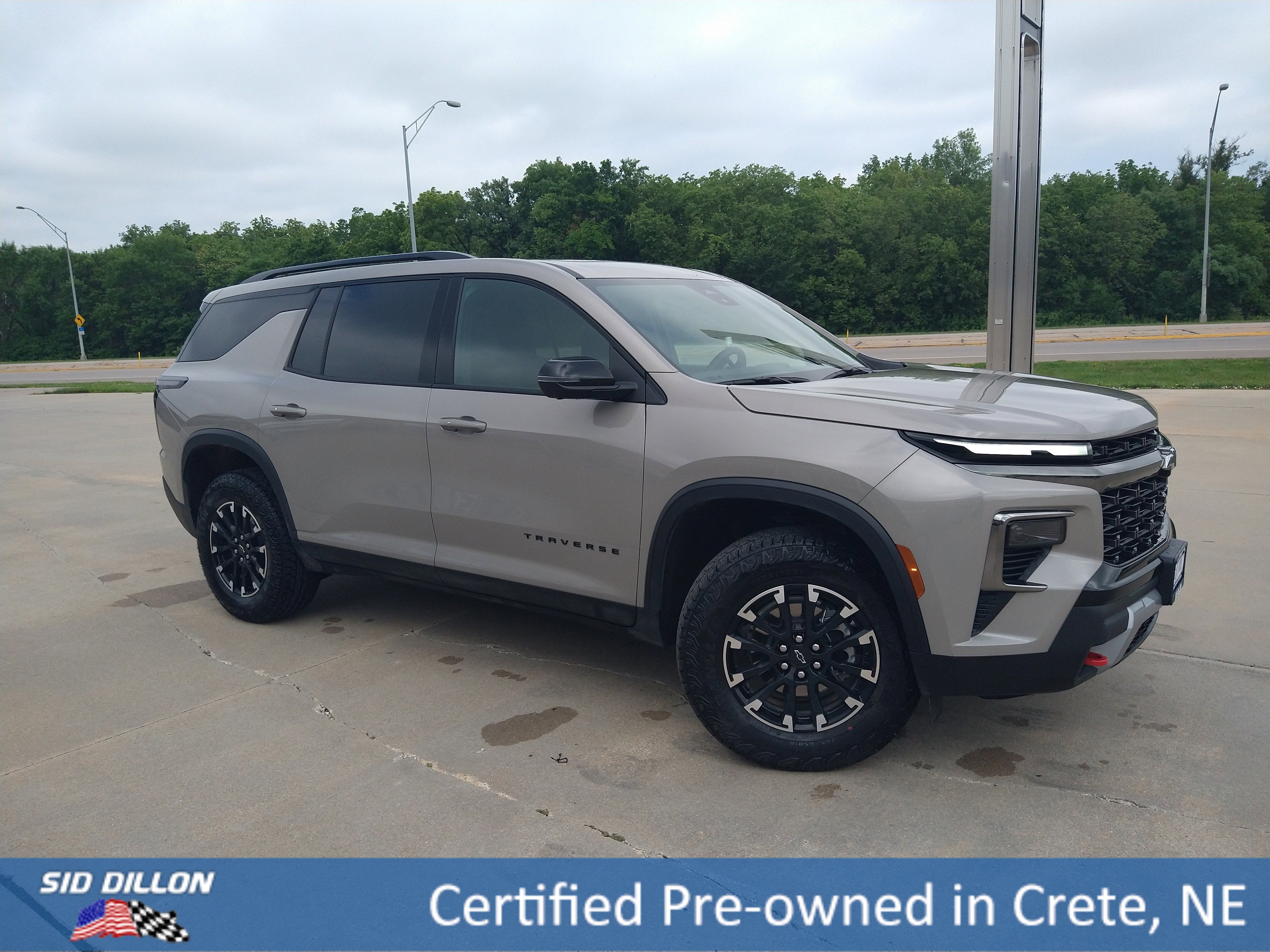 Used 2026 Sandstone Gray Chevrolet AWD Z71 image 17