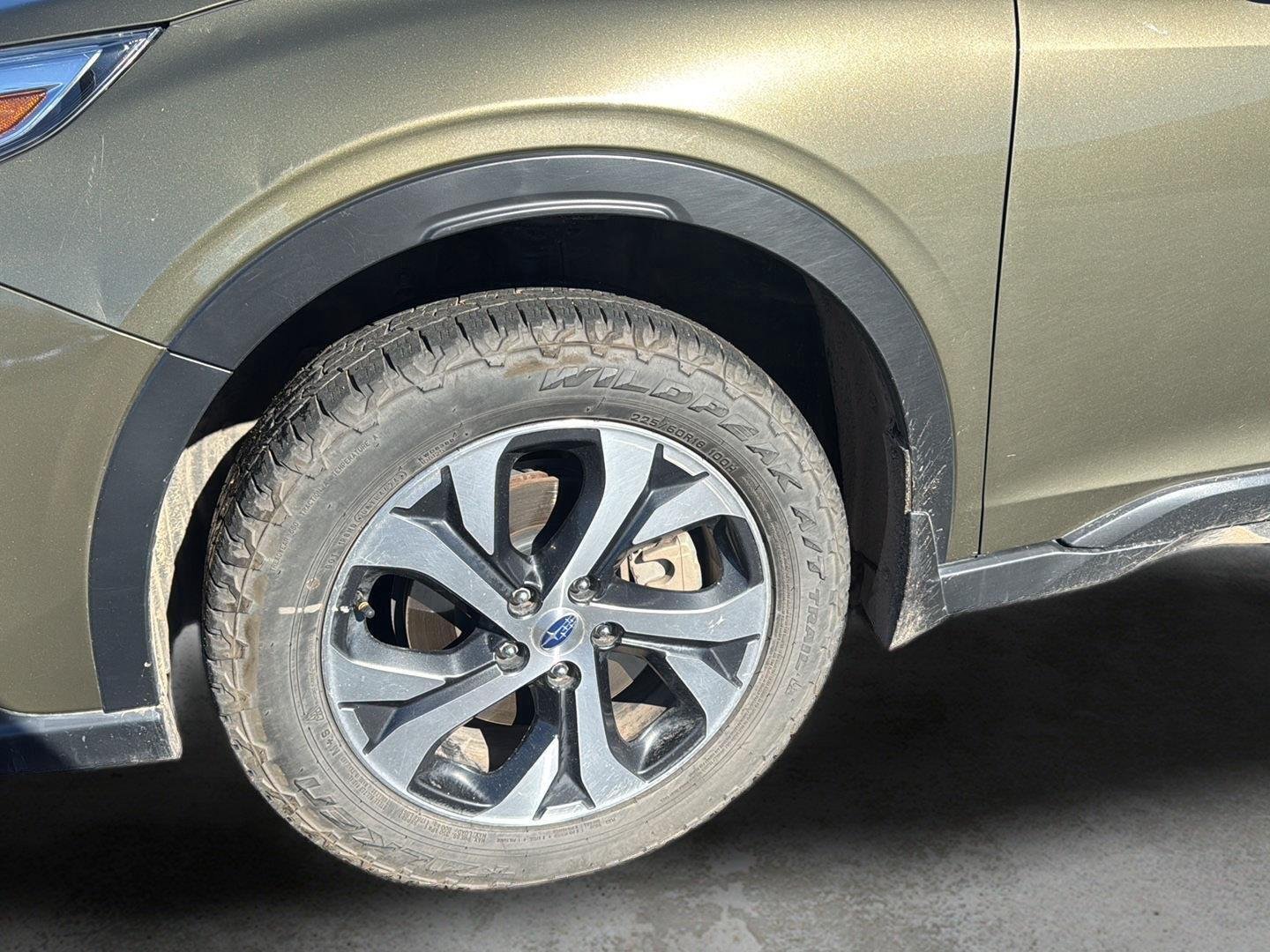 Used 2020 GREEN SUBARU TOURING XT image 4