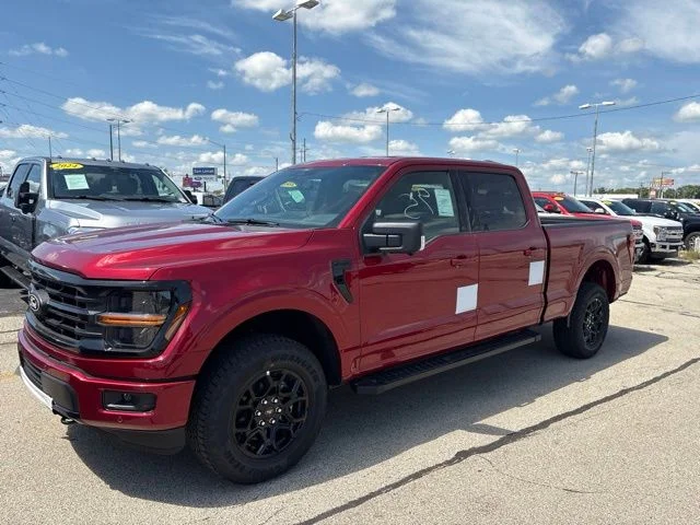 New 2026 Ruby Red Metallic Tinted Clearcoat Ford XLT image 2