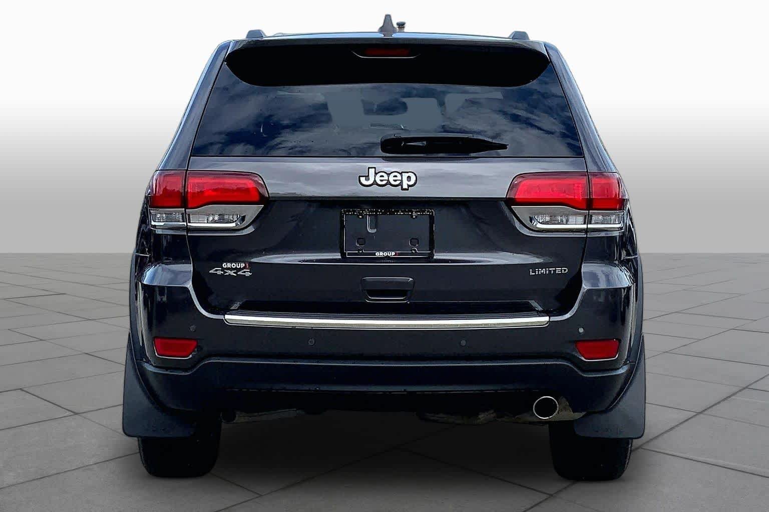 Used 2021 Sangria Metallic Clearcoat Jeep Limited image 5