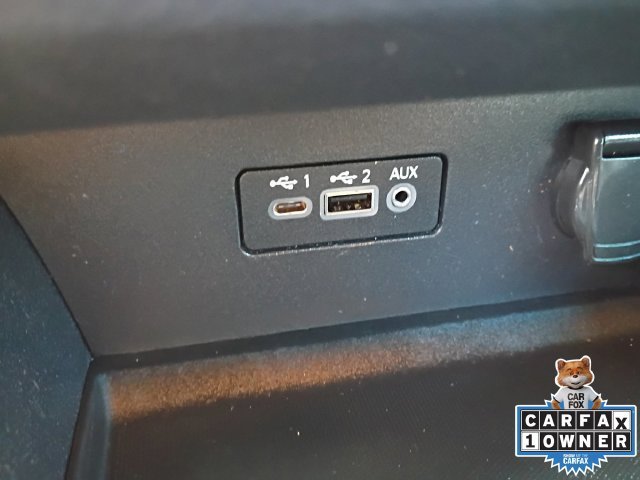 Used 2019 White Nissan 2.5 Platinum image 6