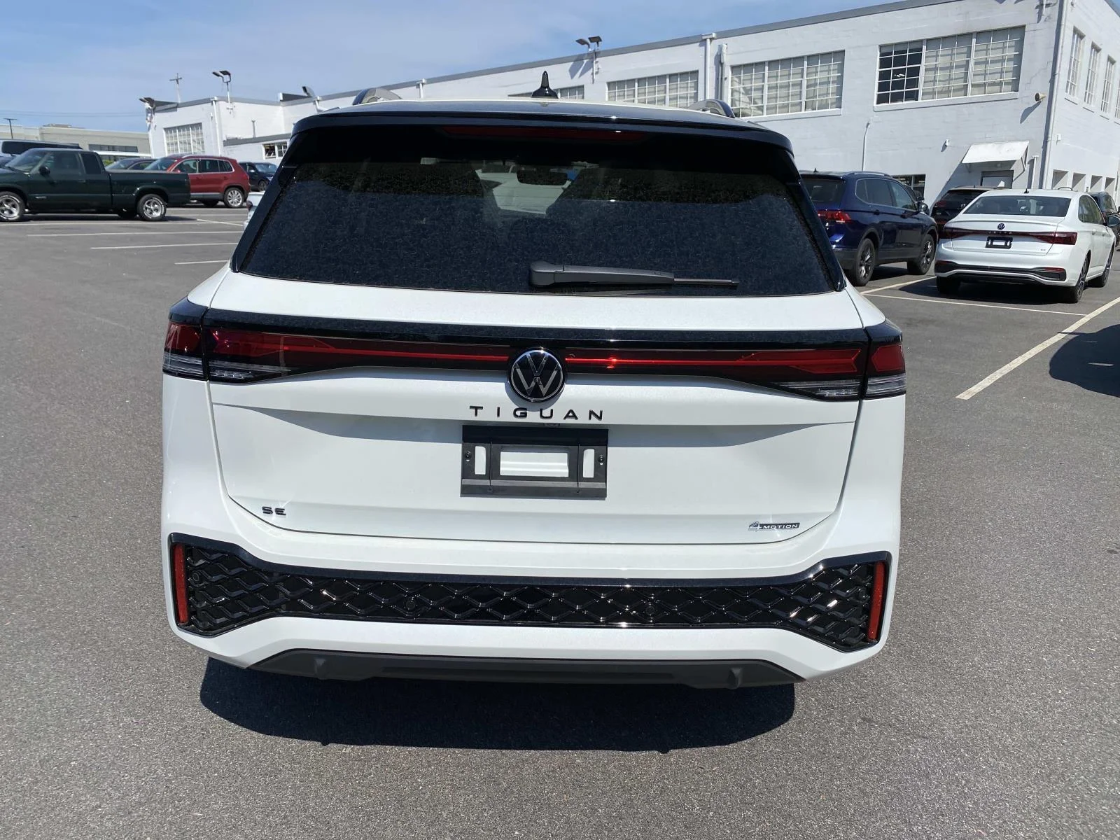 New 2026 Opal White Pearl Volkswagen SE R-Line Black 4MOTION image 4