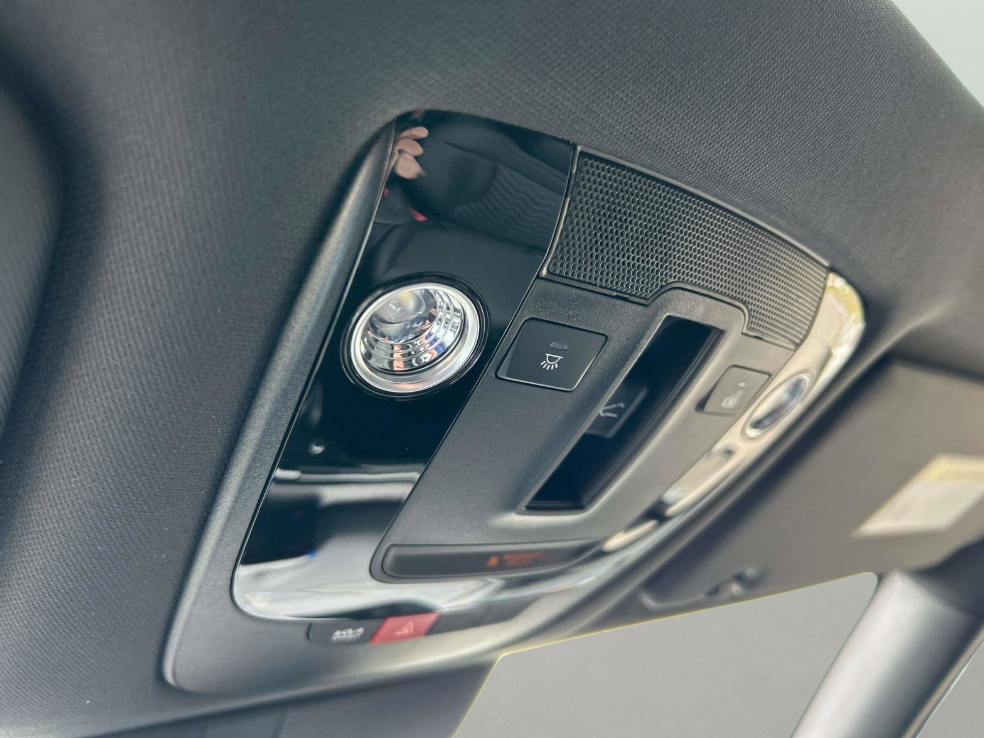 New 2026 Wolf Gray Kia X-Line image 36