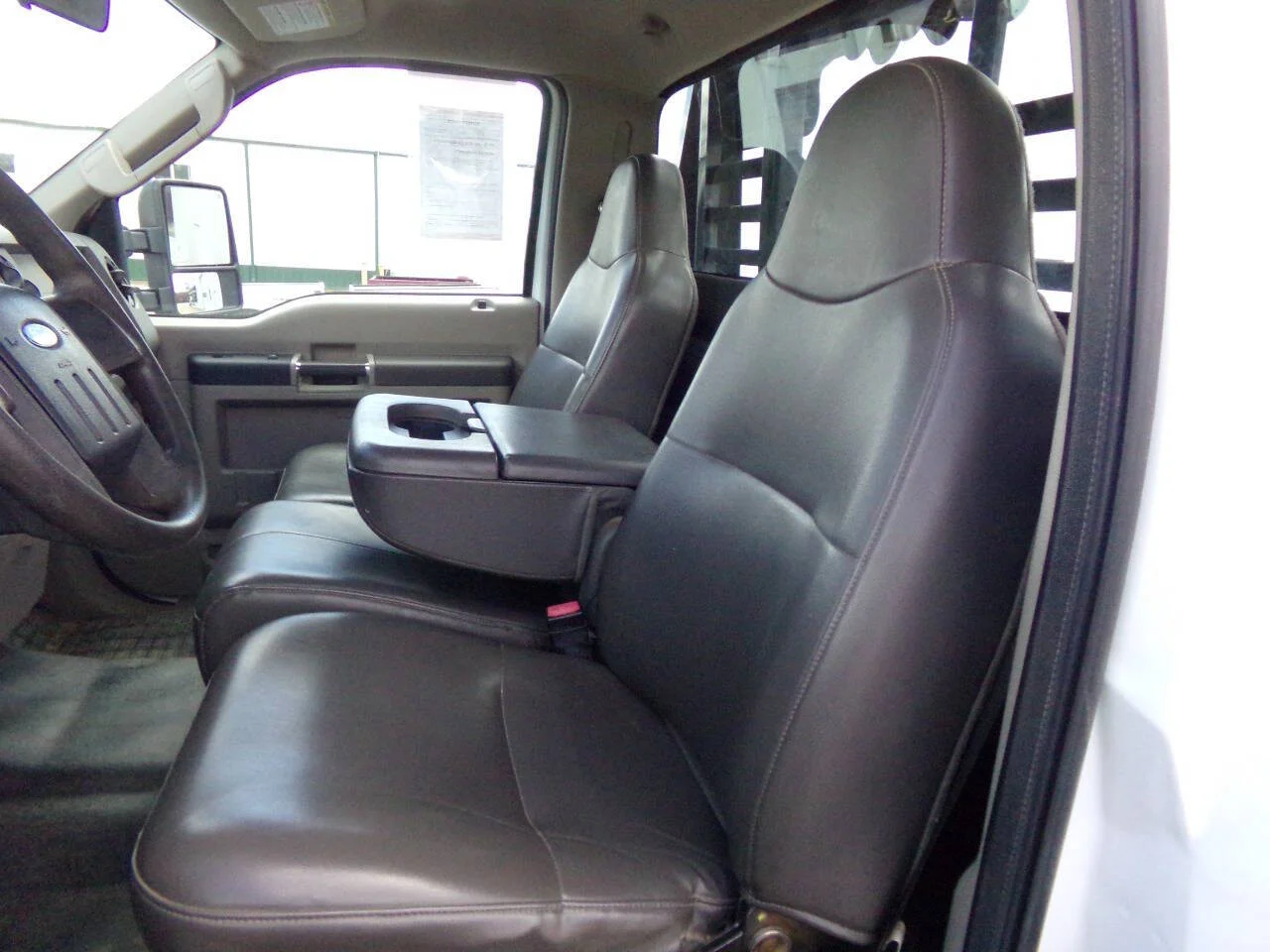 Used 2010 White Ford XL 4x4 2dr Regular Cab 8 ft. LB SRW Pickup image 16