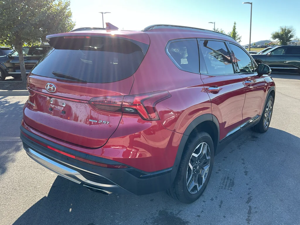 Used 2022 Calypso Red Hyundai Limited image 9