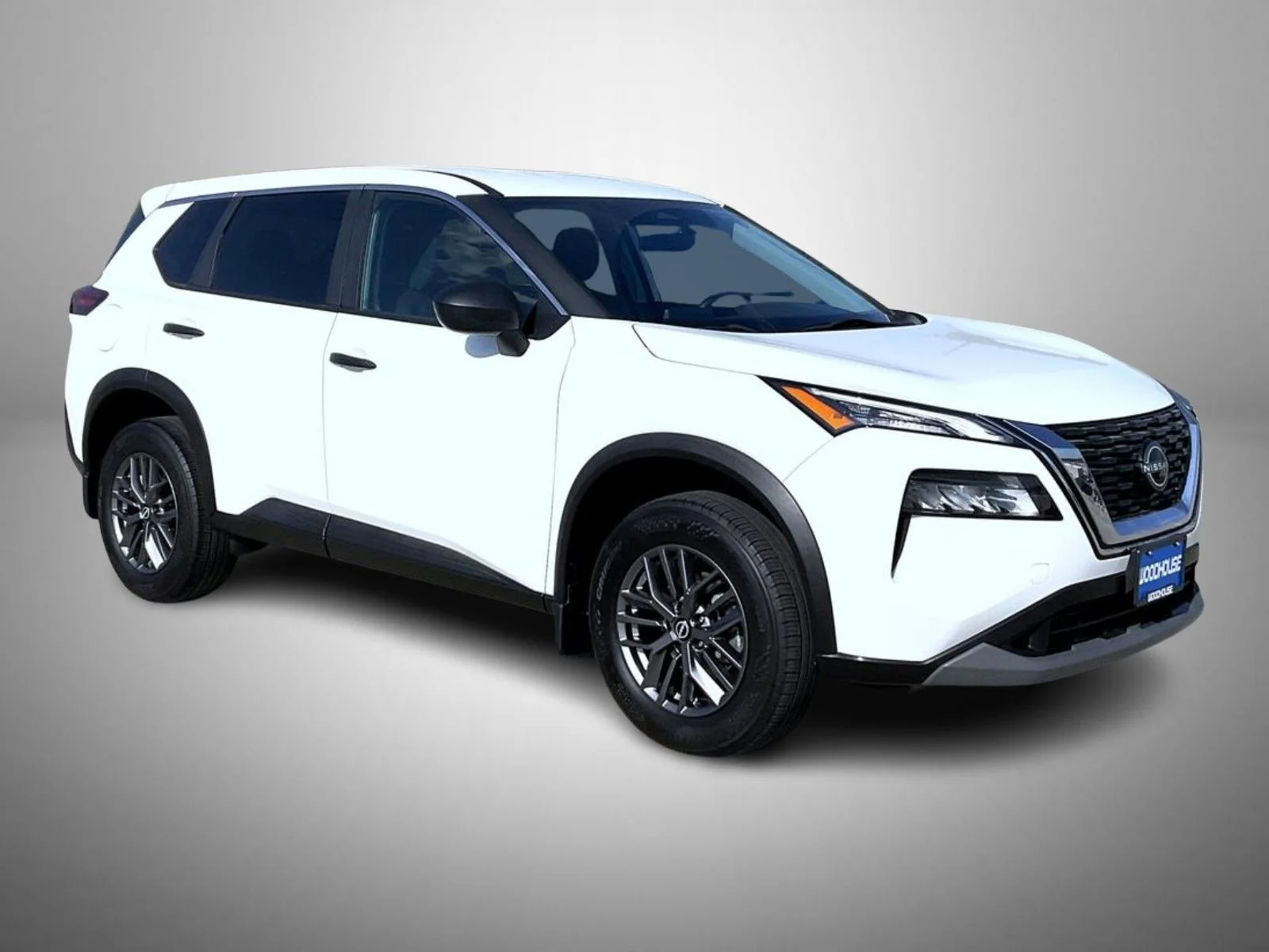 Used 2023 White Nissan S image 3