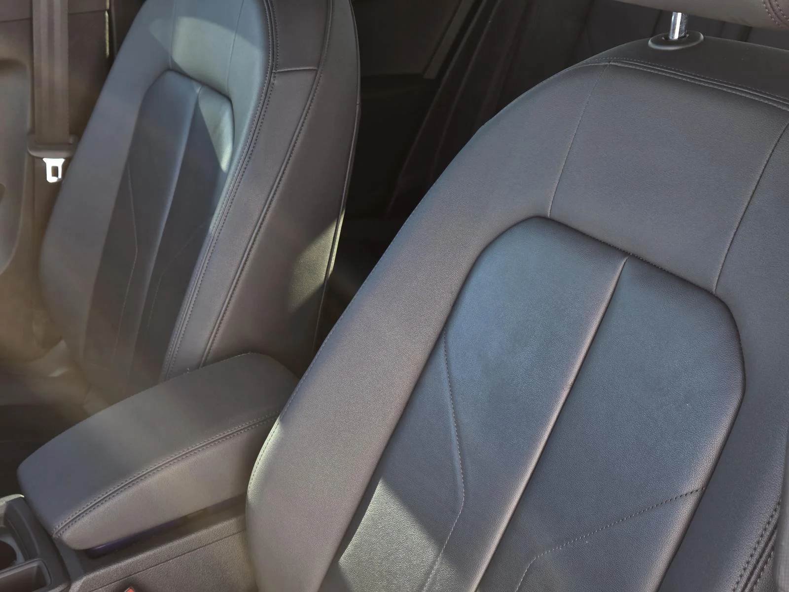 Used 2025 WHITE Audi S line Premium image 30