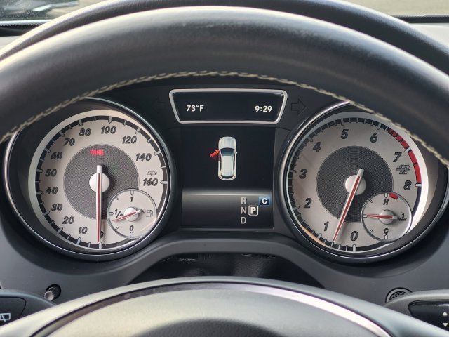 Used 2017 Silver Mercedes-Benz GLA 250 image 32