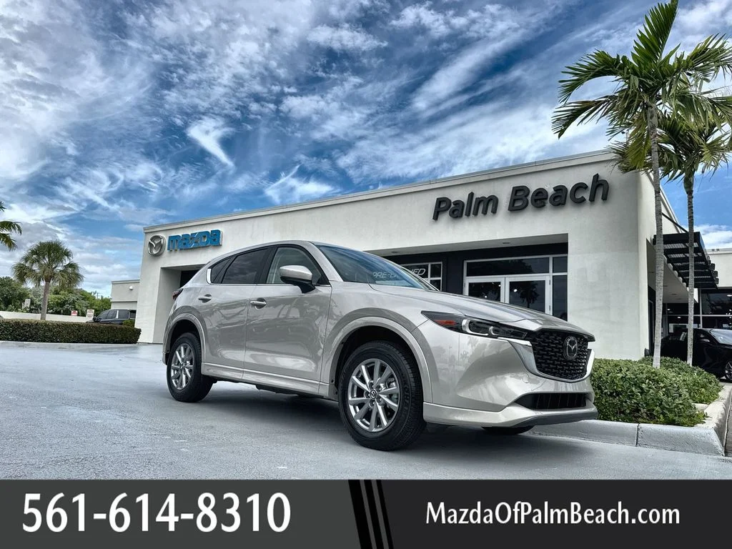 2025 Mazda CX-5 S Preferred package Auto AWD's photo