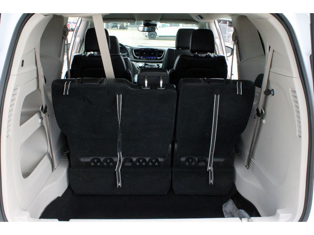 Used 2024 Bright White Clearcoat Chrysler Touring L image 16