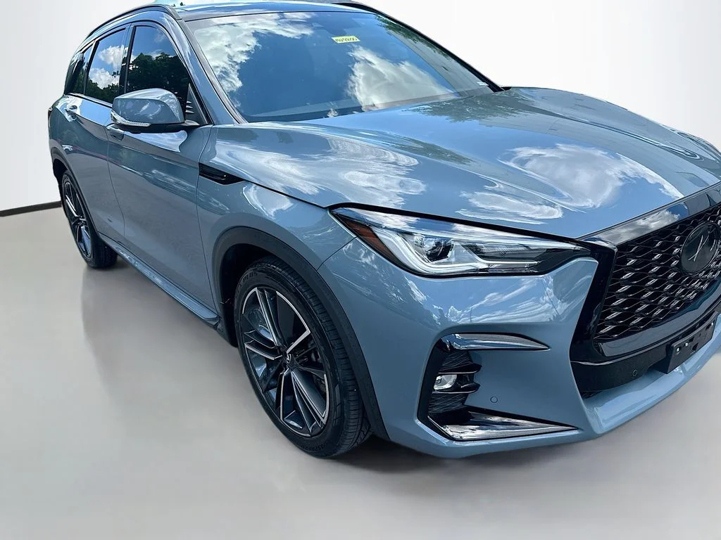 Used 2023 Slate Gray INFINITI SPORT image 3