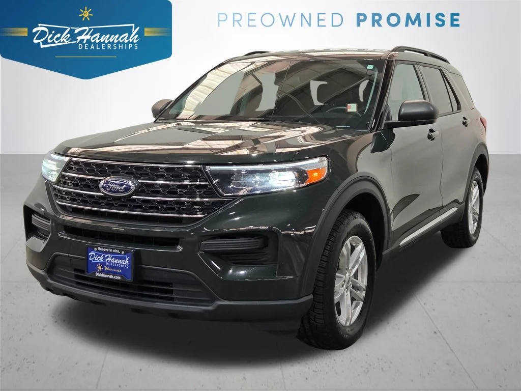 2023 Ford Explorer XLT 4WD's photo