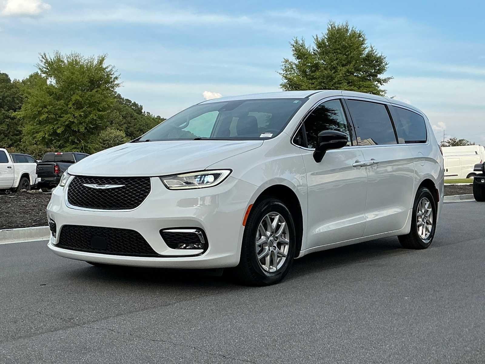 2024 Chrysler Pacifica