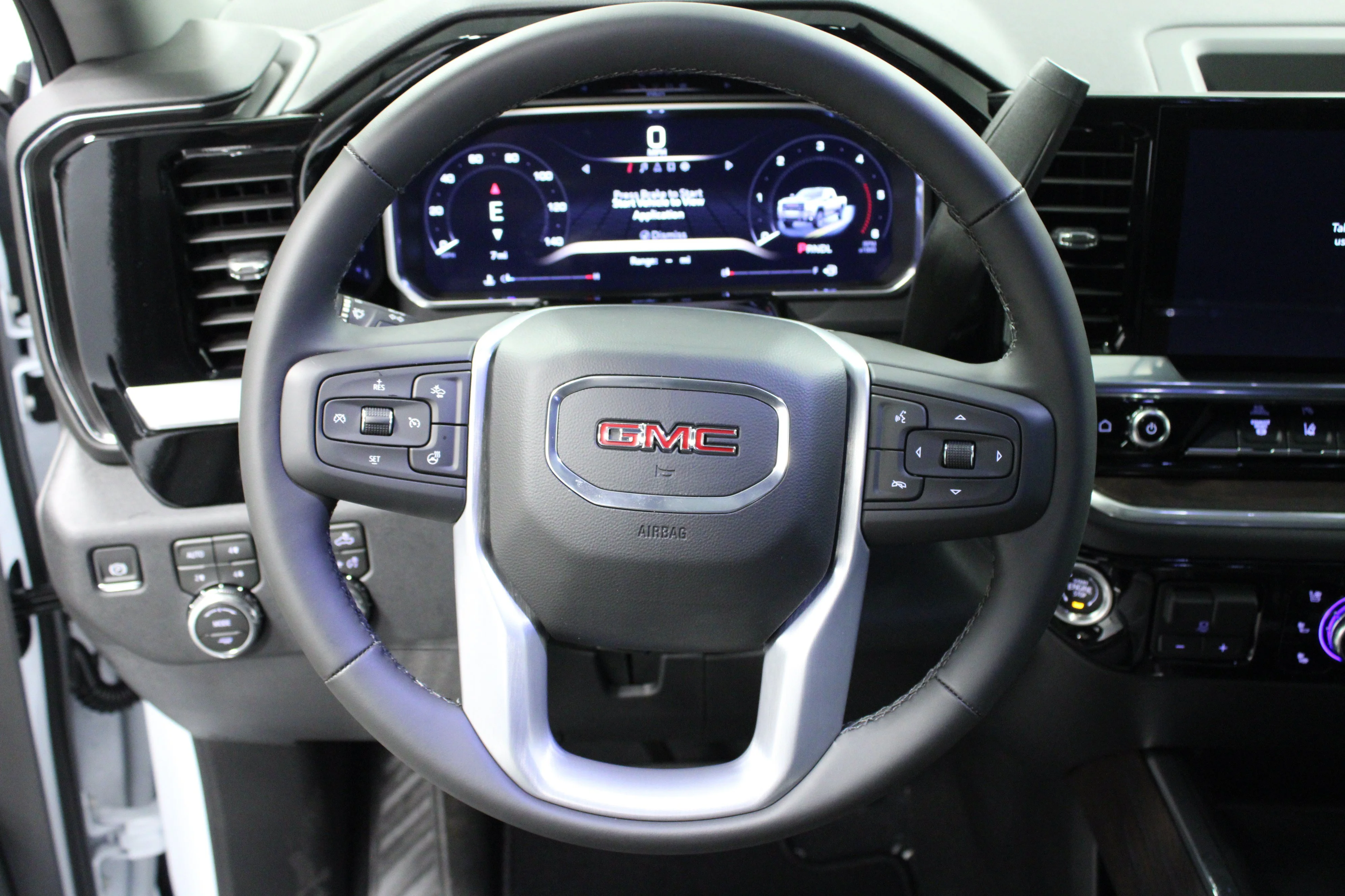 New 2026 Glacier White Tricoat GMC SLT image 17