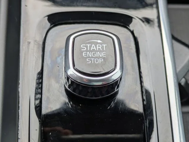 Used 2023 Gray Volvo Plus Bright Theme image 33