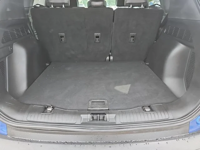 Used 2022  Ford SEL image 23