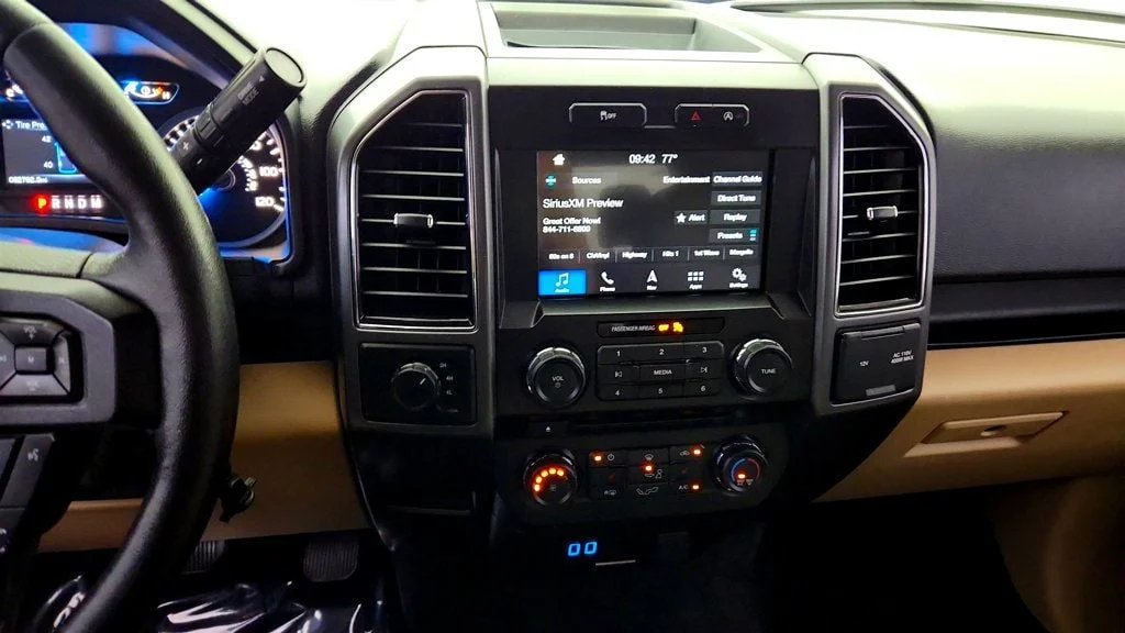 Used 2018 Shadow Black Ford XLT 4WD SuperCrew 5.5