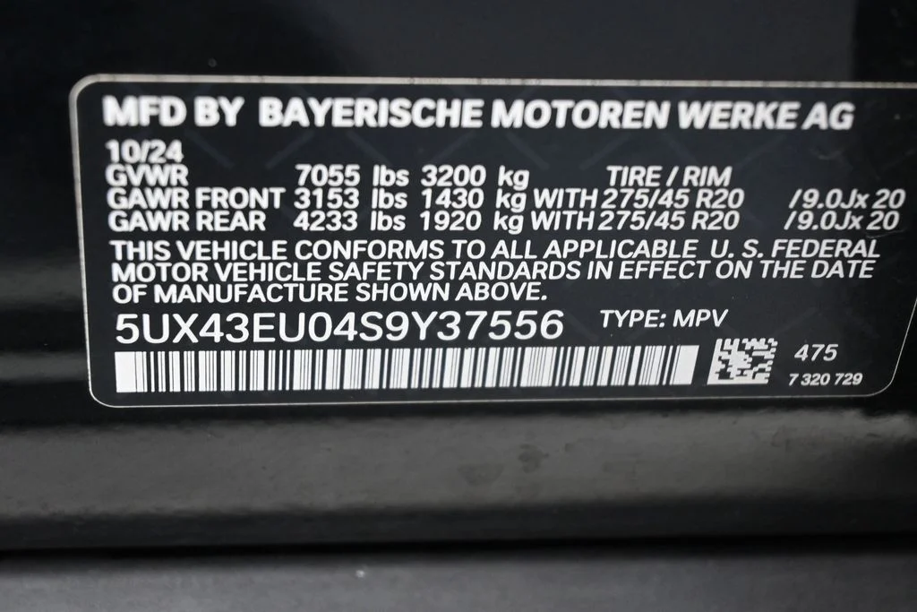 Used 2025 Black Sapphire Metallic BMW xDrive50e image 20