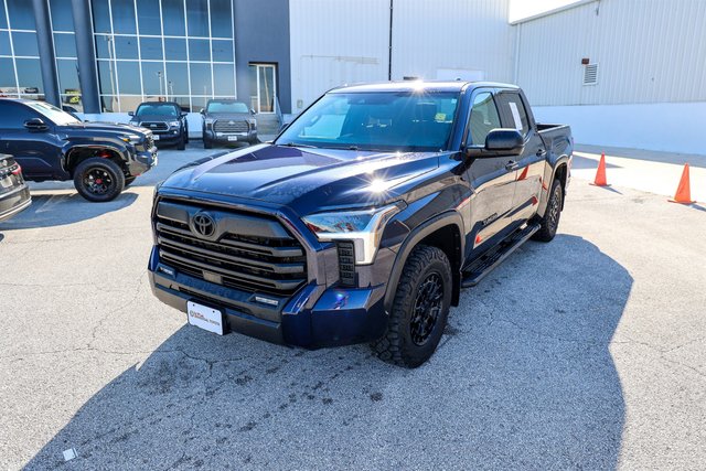 2025 Toyota Tundra 4WD SR5