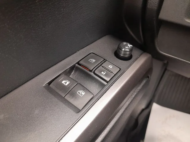 Used 2019 Gray Toyota SR5 image 31