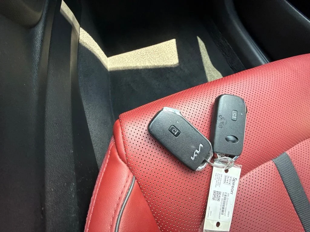 Used 2022 Gray Kia GT-Line image 18