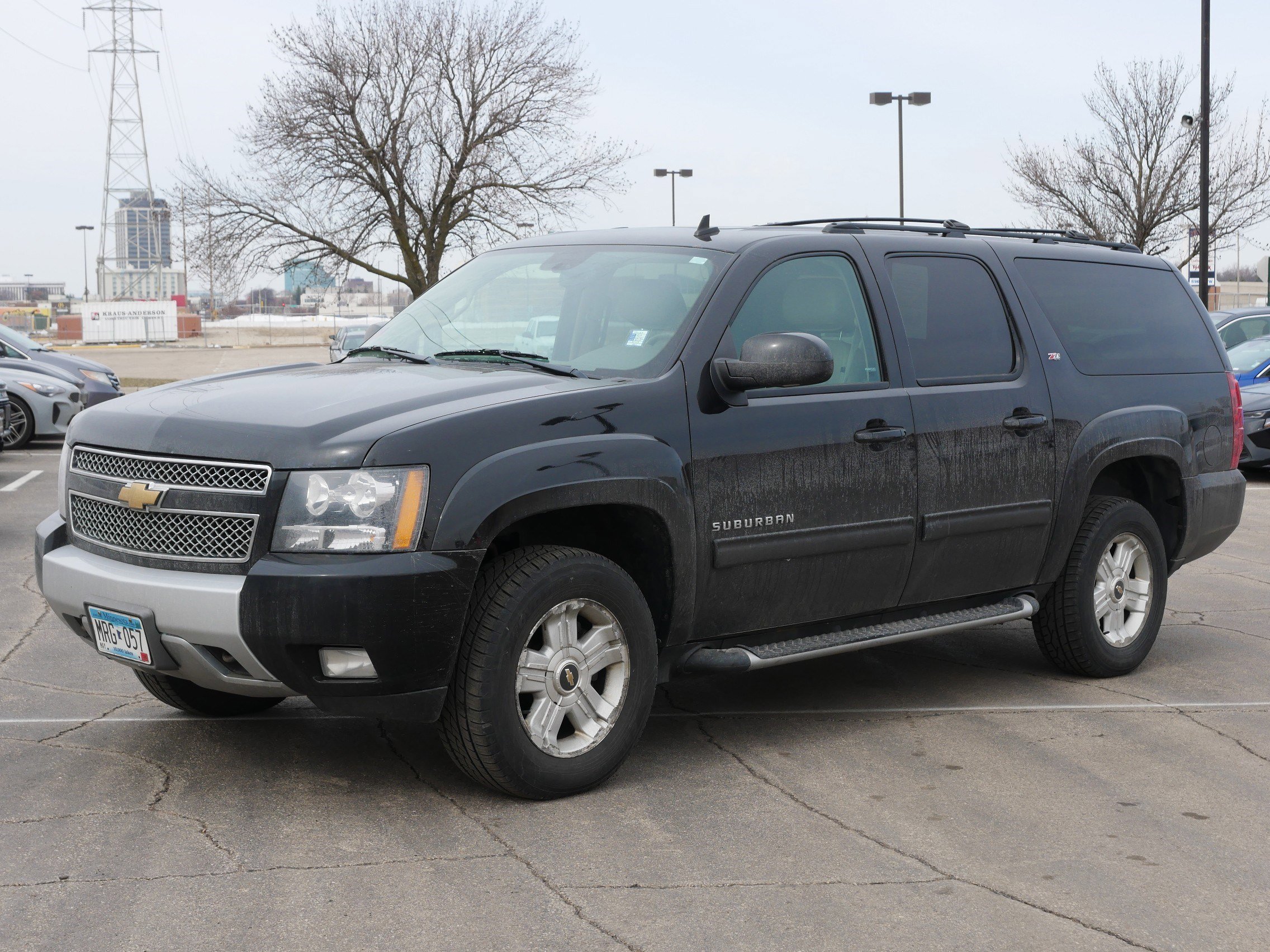 Used 2013 Chevrolet Suburban LT with VIN 1GNSKJE72DR337258 for sale in Bloomington, Minnesota