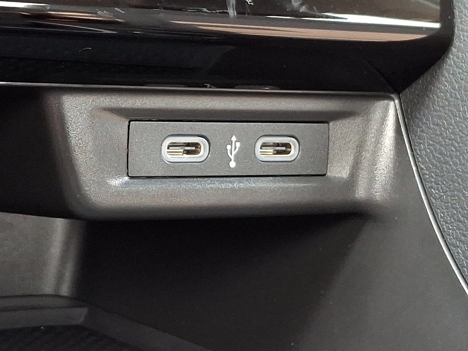 New 2026 Opal White Pearl - 0P0P Volkswagen SE image 25