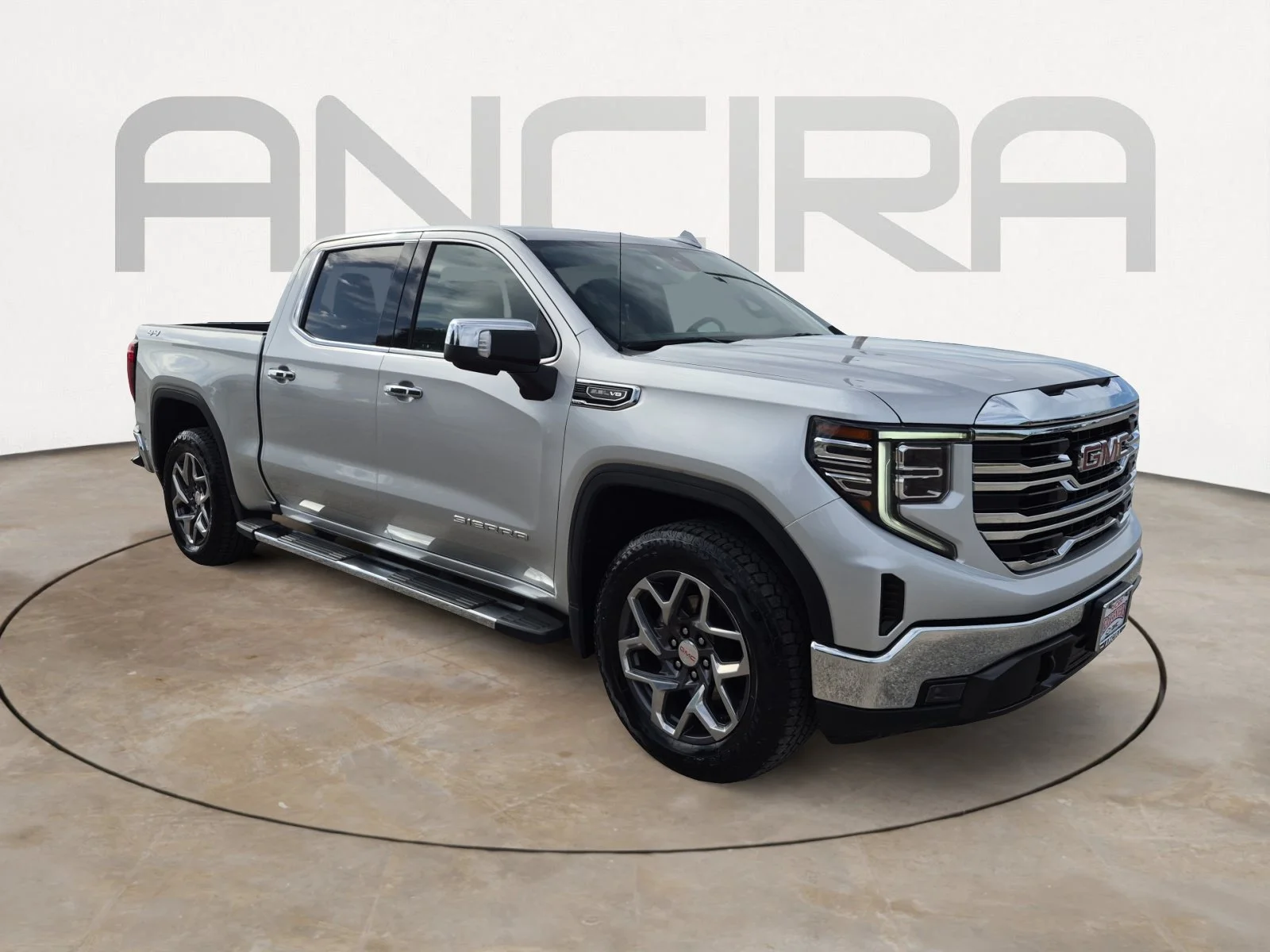 Used 2022 Quicksilver Metallic GMC SLT image 4