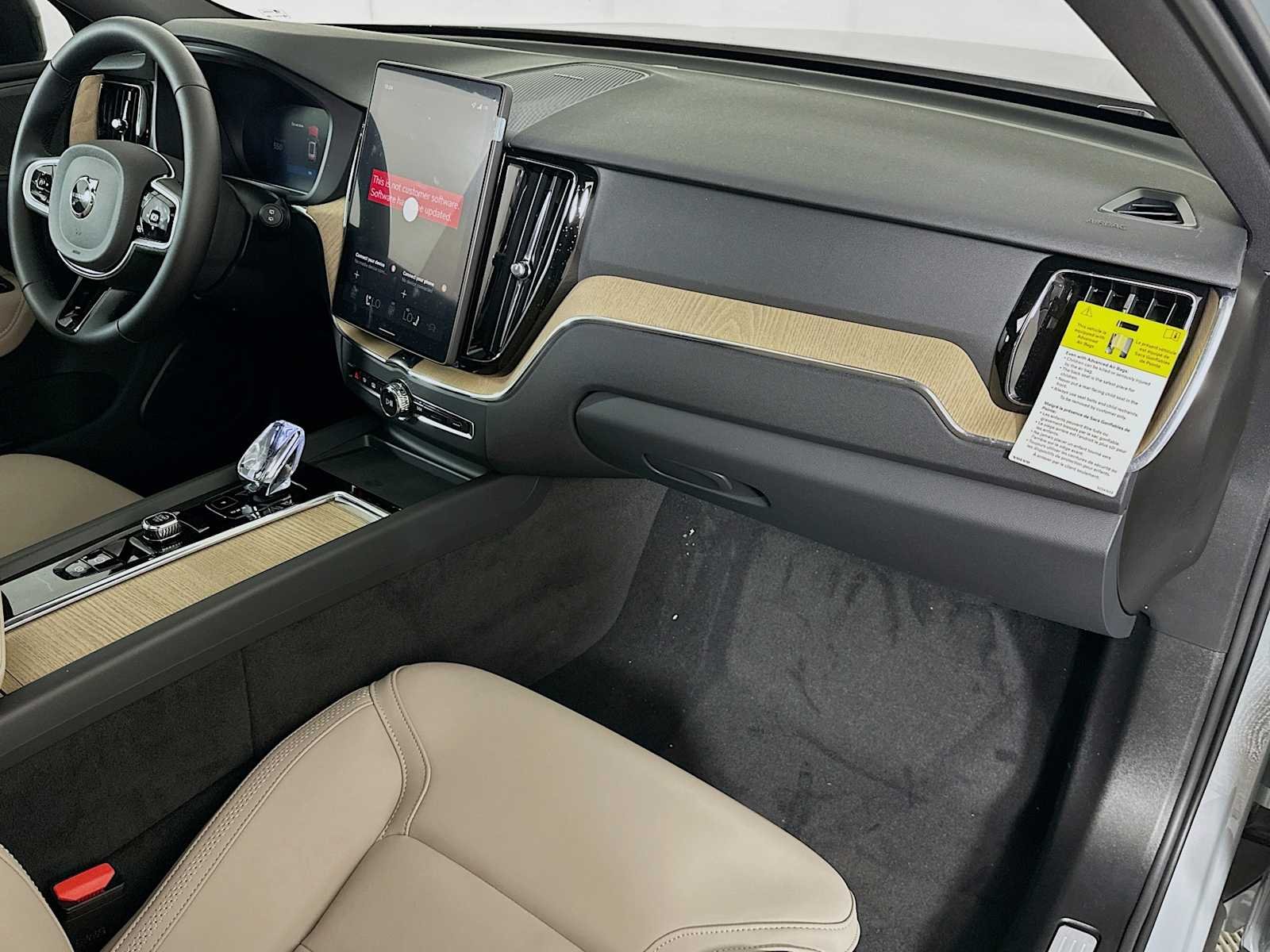 New 2026 Vapour Grey Volvo Plus image 26
