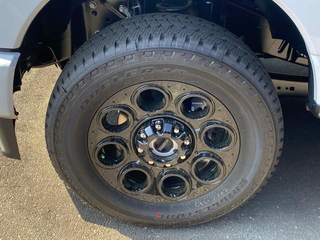 New 2026 White Ford XLT image 5
