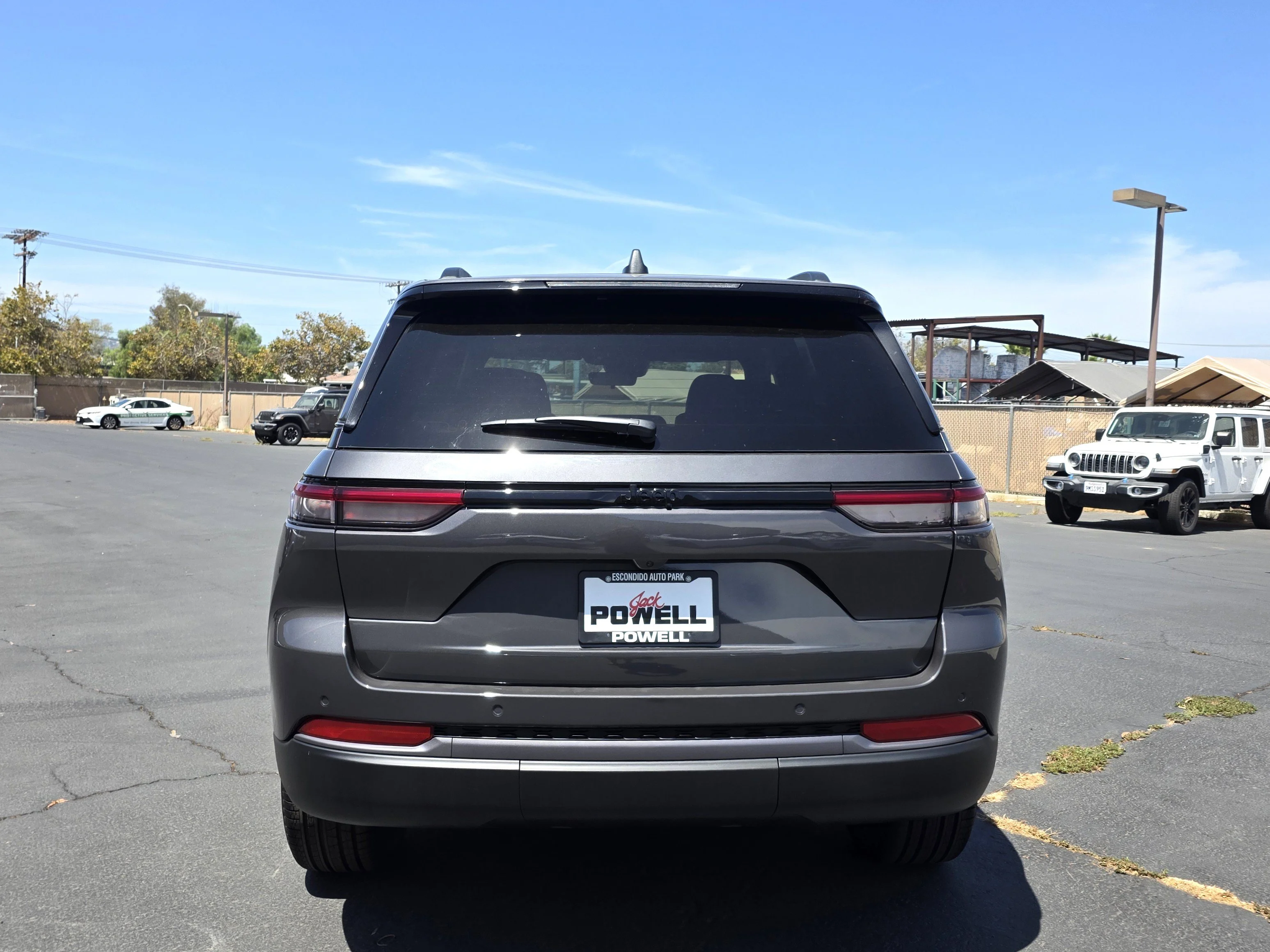 New 2026 Gray Metallic Jeep Limited image 4