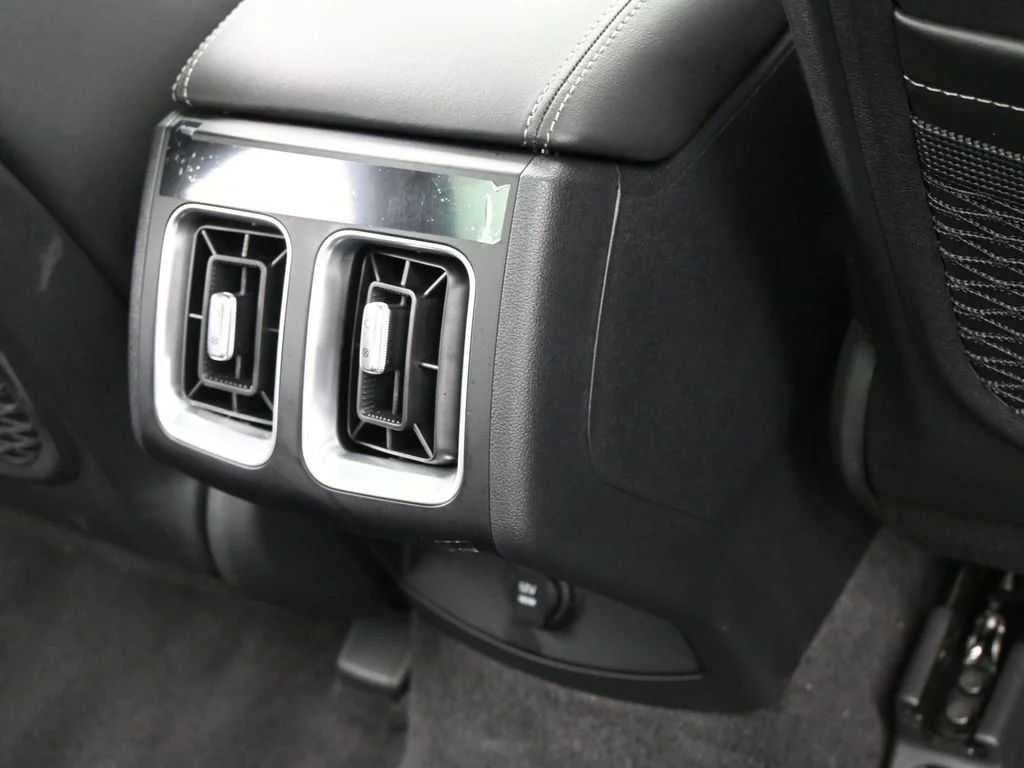 Used 2025 Glacial White Pearl Kia EX image 42