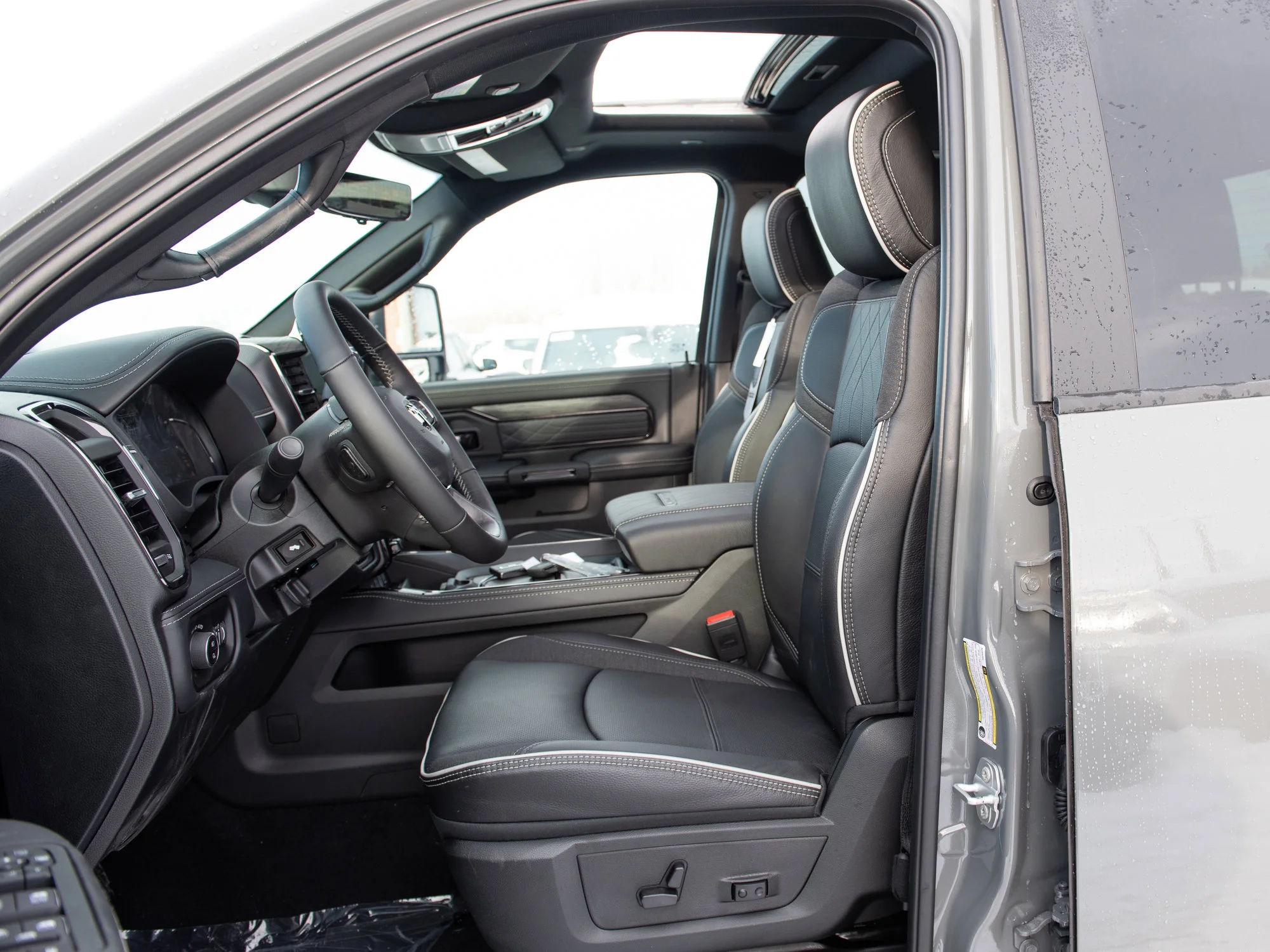 New 2026 Grey RAM Limited* image 29