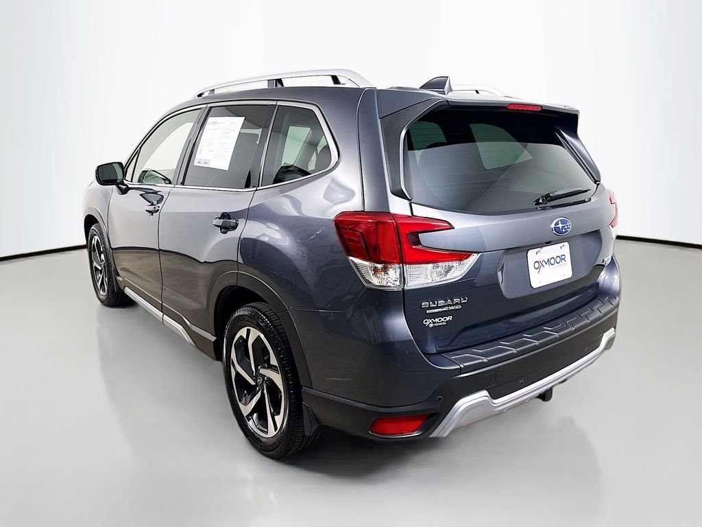 Used 2022 Magnetite Gray Metallic Subaru Touring image 5