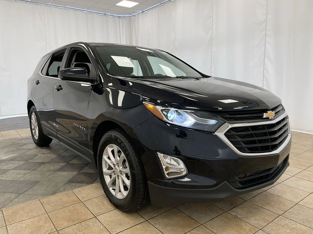Used 2020 BLUE Chevrolet LT image 34