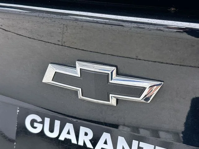 Used 2022 Black Chevrolet RS image 38