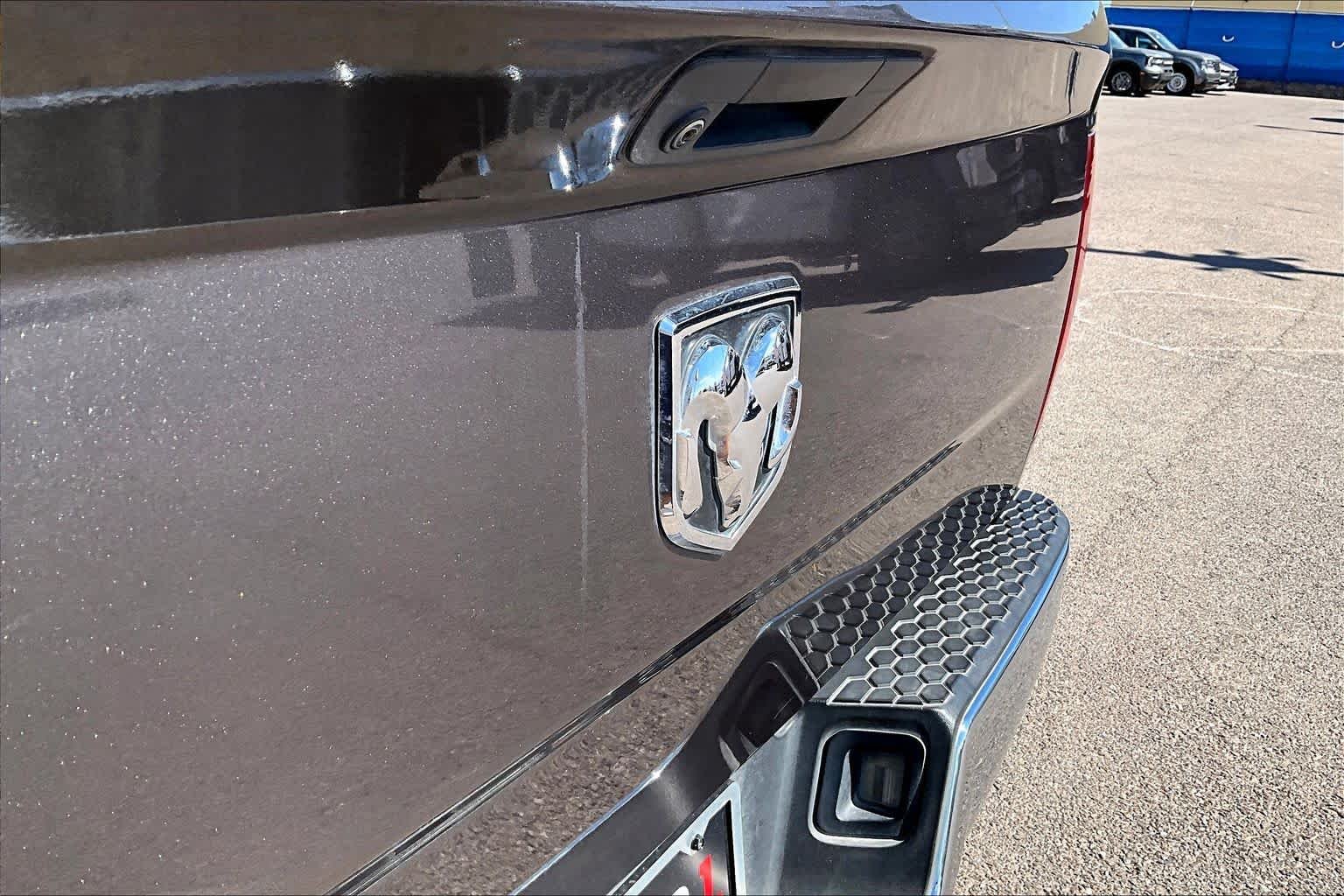 Used 2019 Granite Crystal Metallic Clearcoat Ram Tradesman image 29