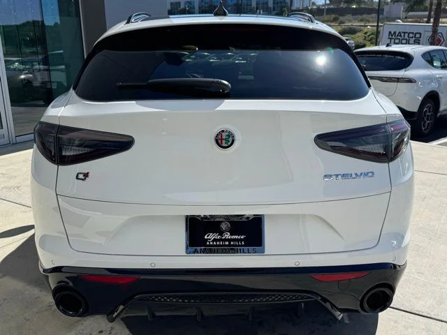 New 2026 White Alfa Romeo Base image 6
