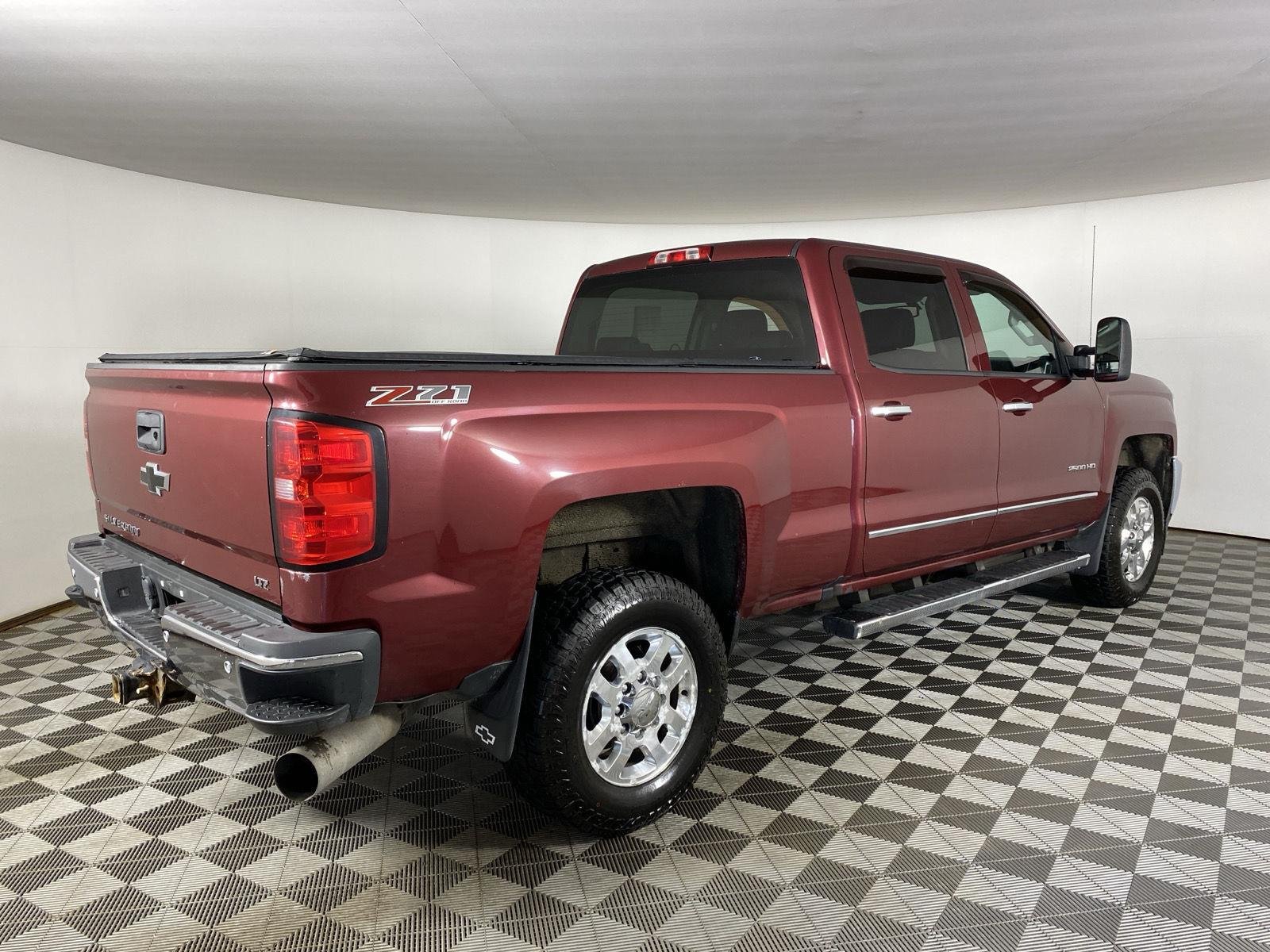 Used 2015 Deep Ruby Metallic Chevrolet LTZ image 7