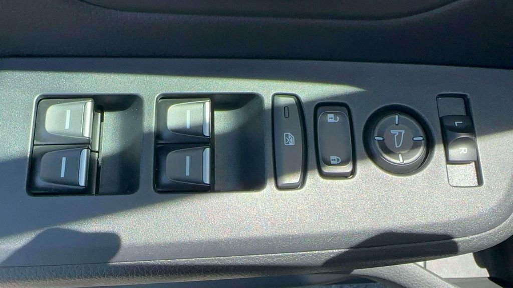 Used 2024 Black Honda Touring image 14